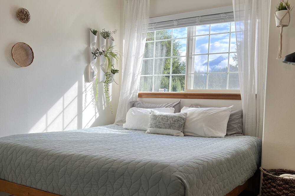 Photo of Bedroom in Riverbend