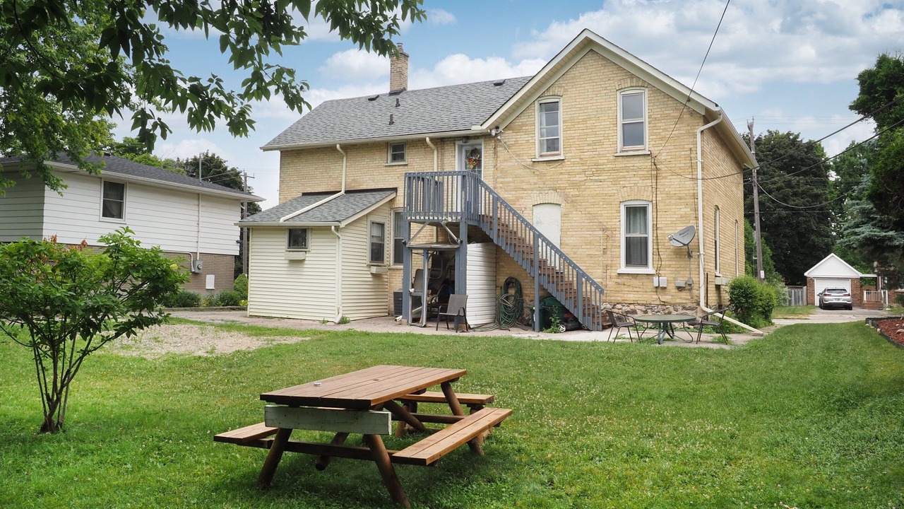 Photo of Outdoor in Waterloo
