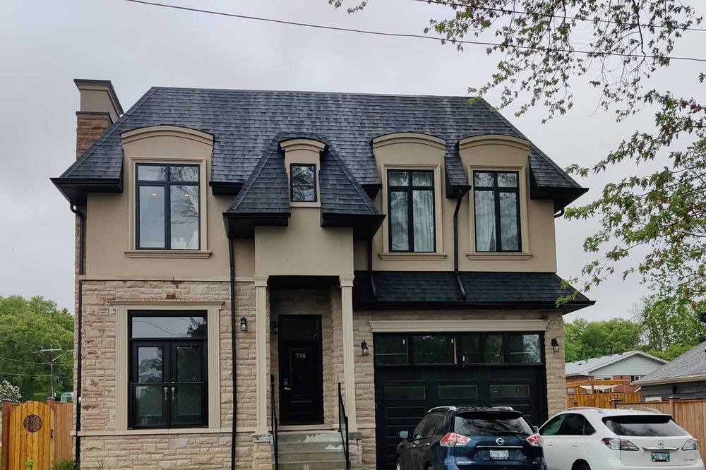 Photo of Outdoor in Pickering