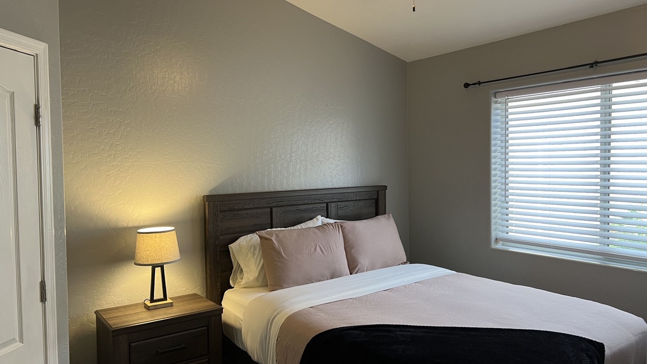 Photo of Bedroom in Red Mountain Ranch