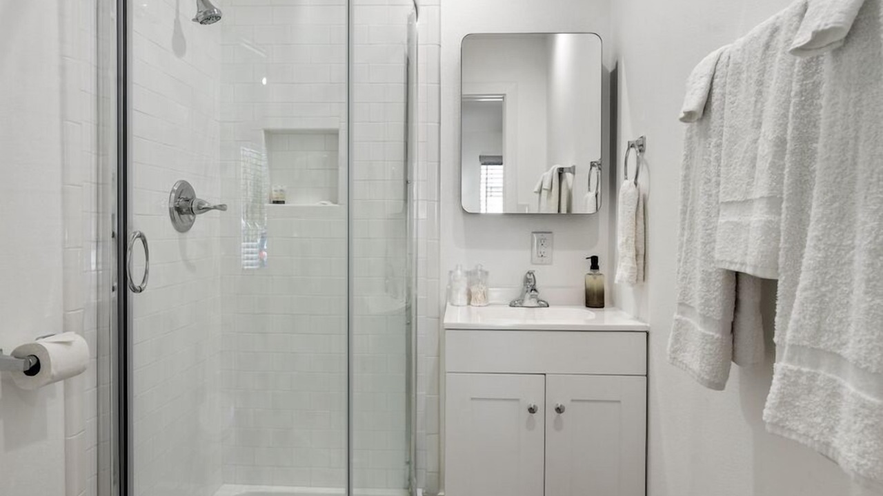 Photo of Bathroom in Gun Barrel City