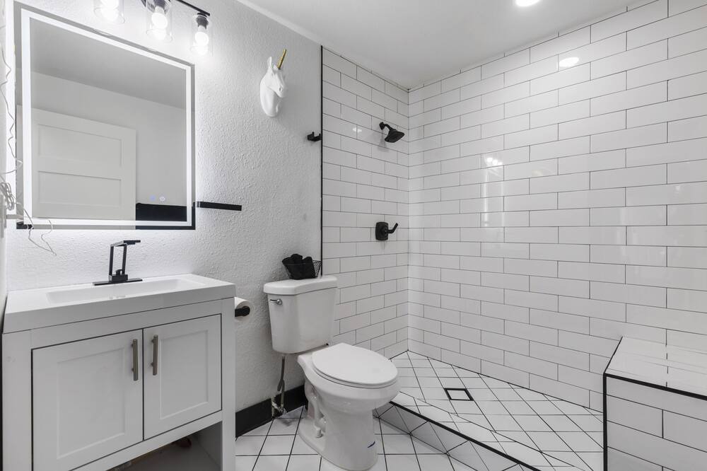 Photo of Bathroom in Waller