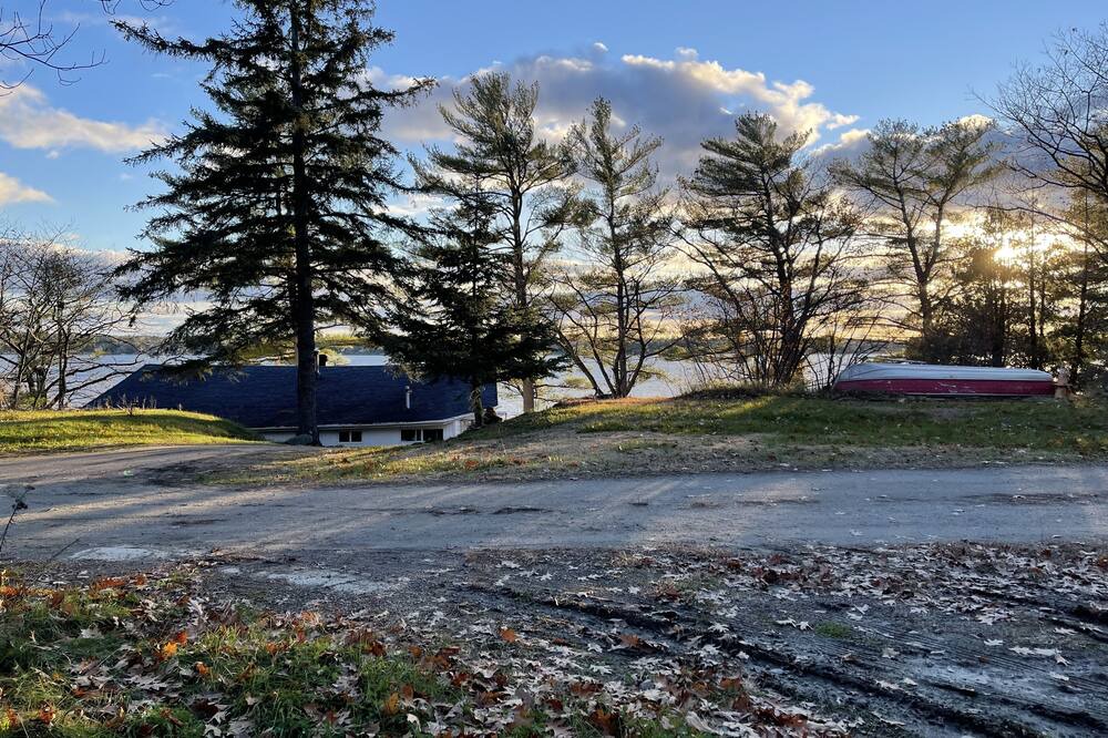 Photo of Outdoor in Pontiac