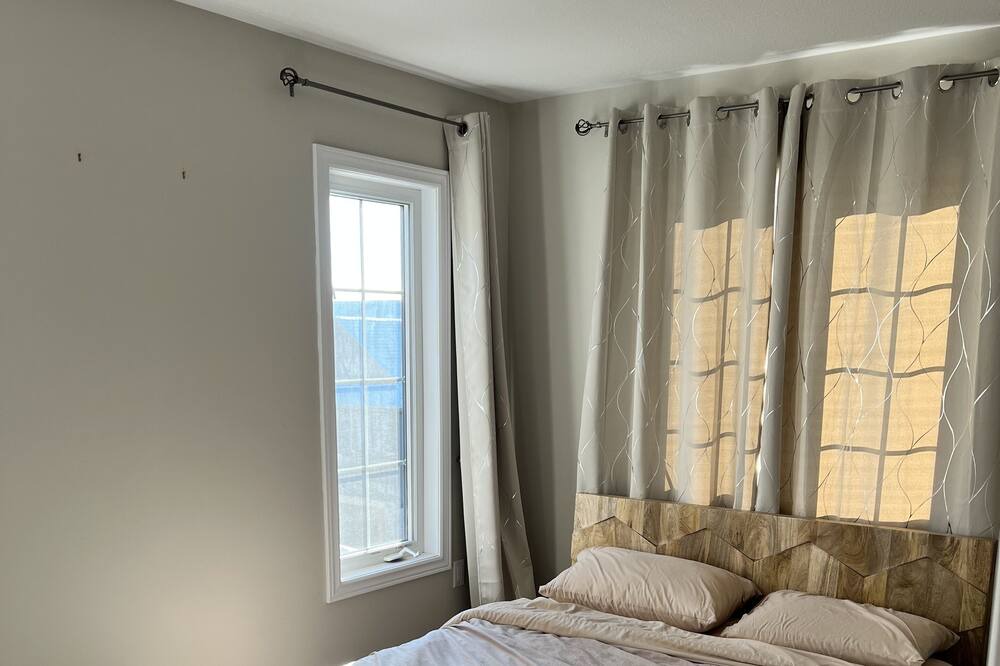 Photo of Bedroom in Hamilton