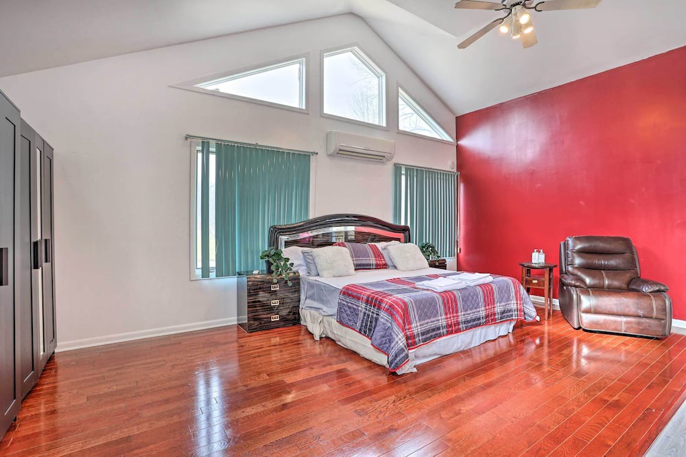 Photo of Bedroom in Bryn Mawr