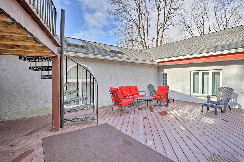 Photo of Outdoor in Bryn Mawr