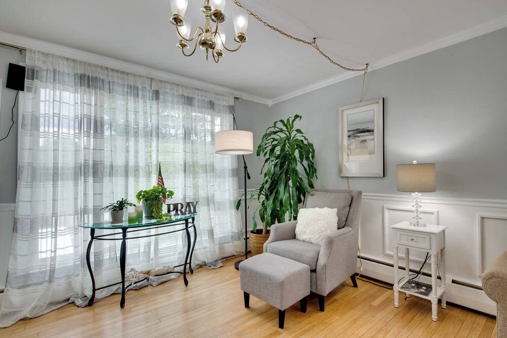 Photo of Others in Mountain Top