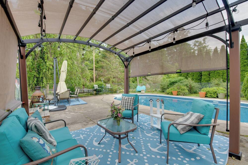 Photo of Others in Mountain Top