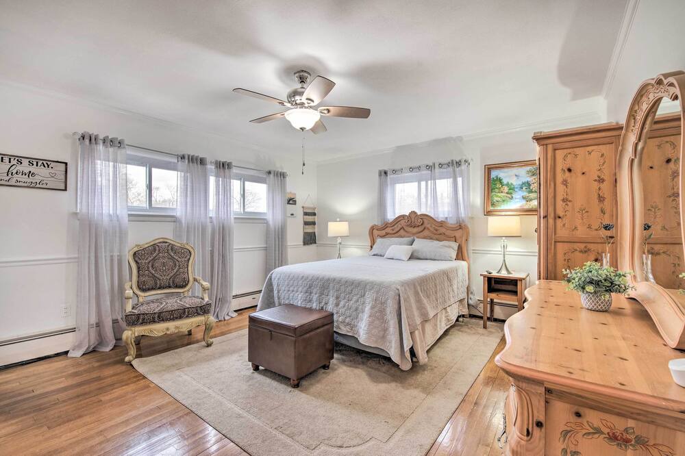 Photo of Others in Mountain Top