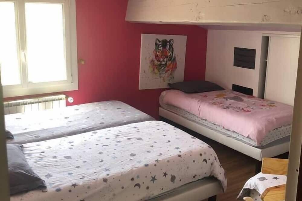 Photo of Bedroom in Portel-des-Corbieres
