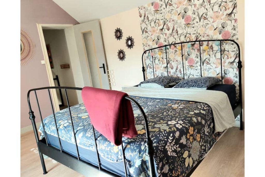 Photo of Others in Saint-Leger-de-Montbrillais