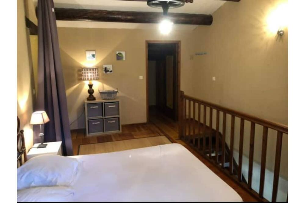 Photo of Bedroom in Mornans