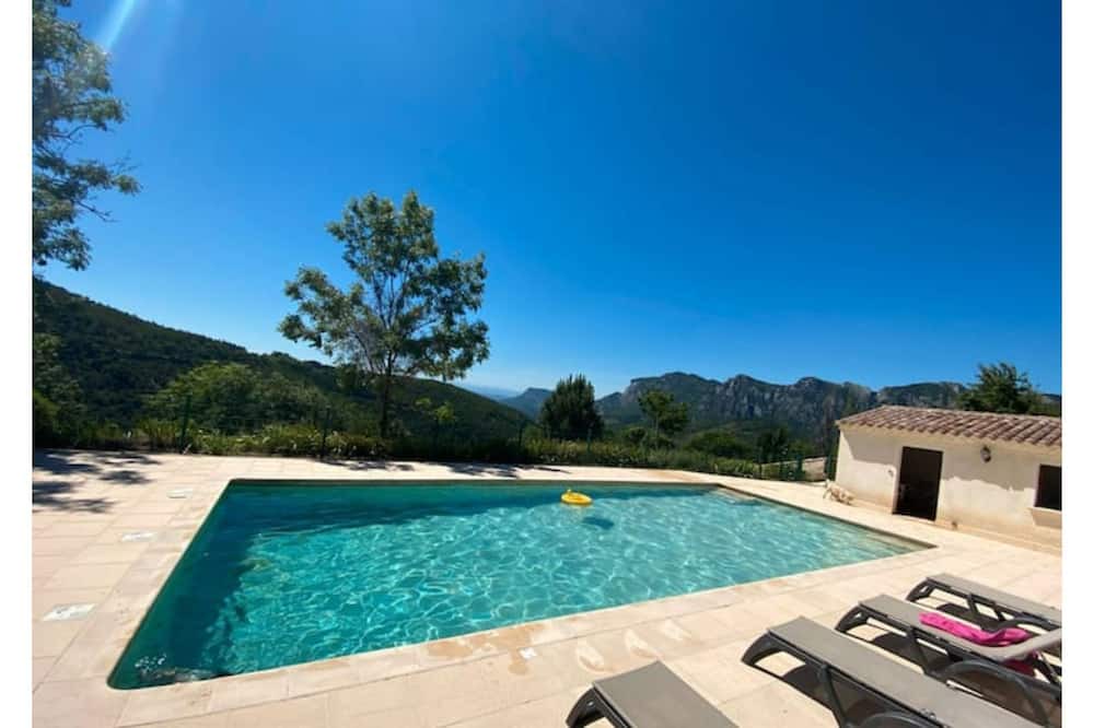 Photo of Outdoor in Mornans