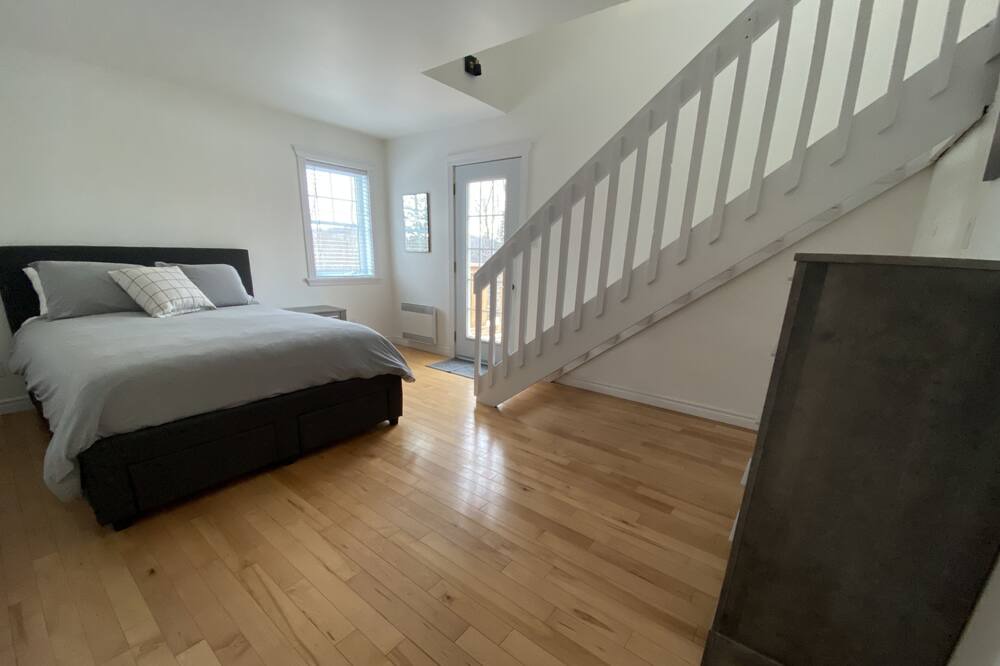 Photo of Bedroom in Brownsburg-Chatham