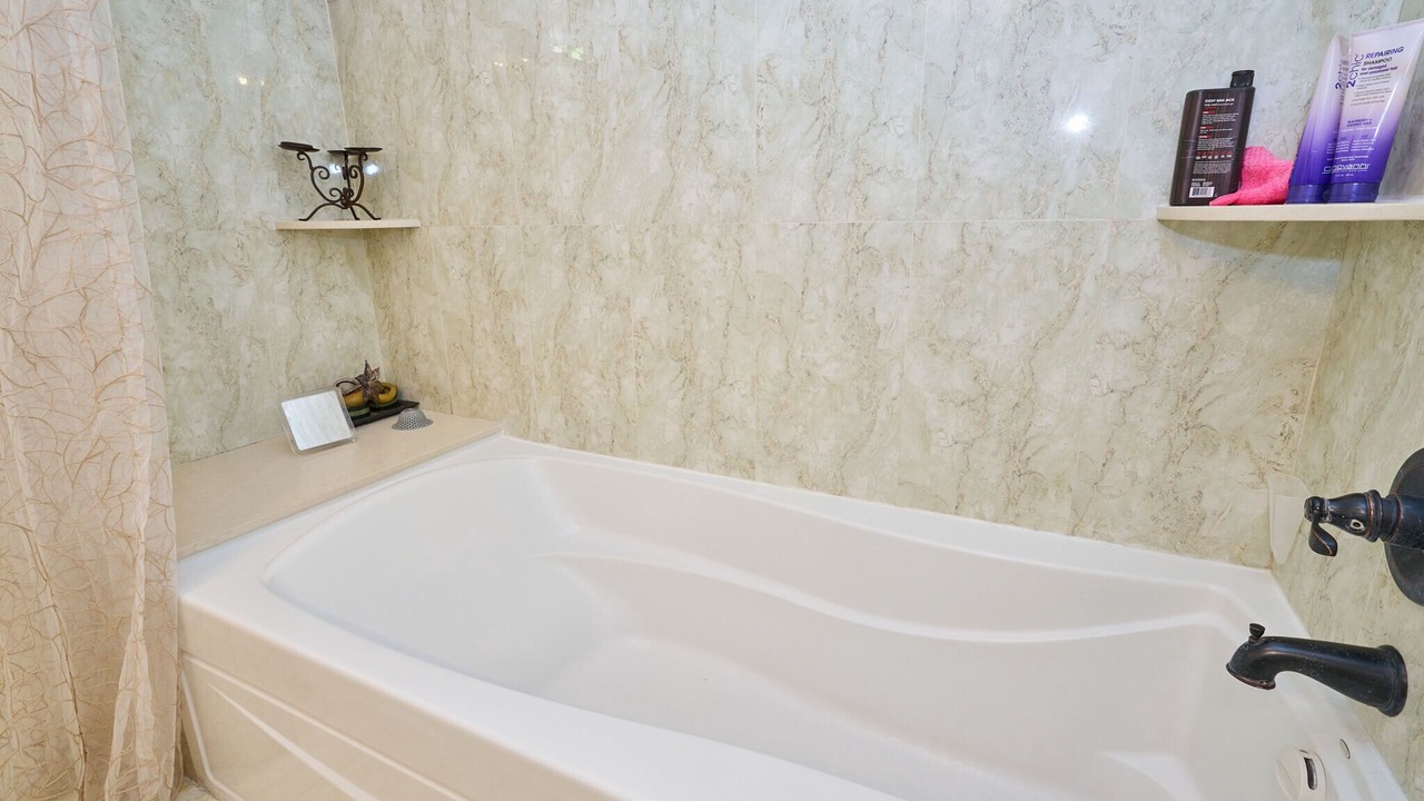 Photo of Bathroom in Glendale