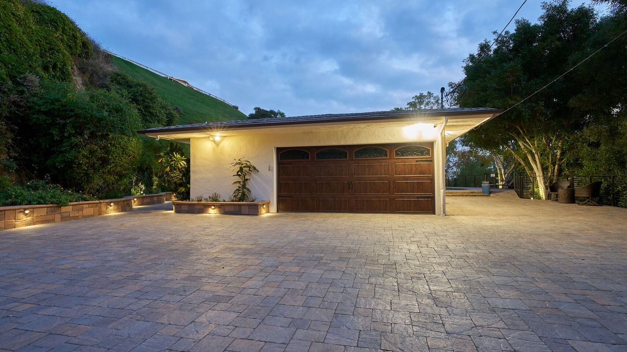 Photo of Outdoor in Glendale