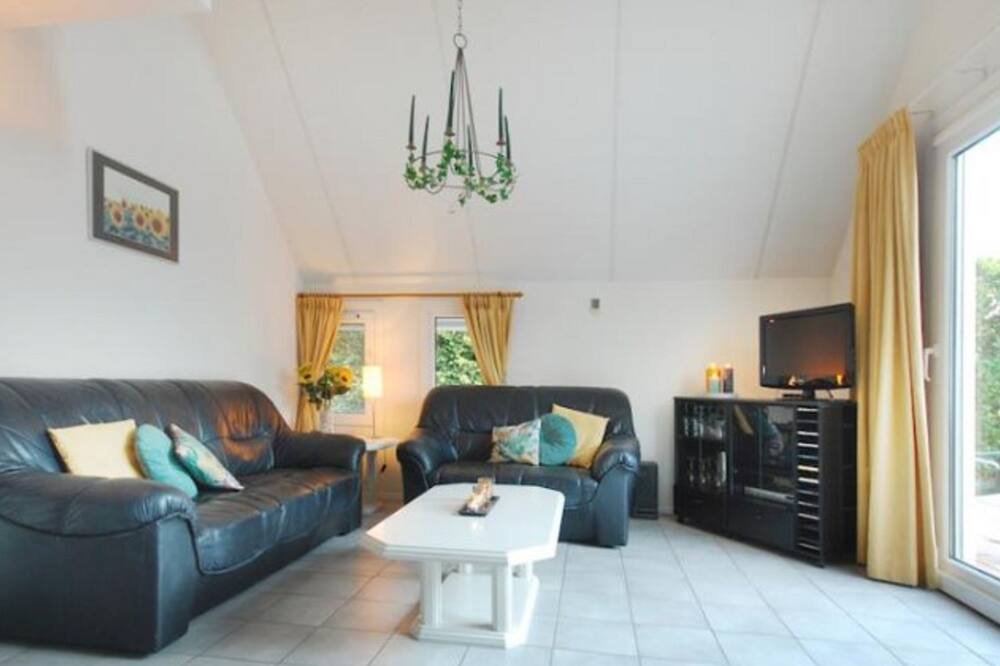 Photo of Livingroom in Daumazan-sur-Arize