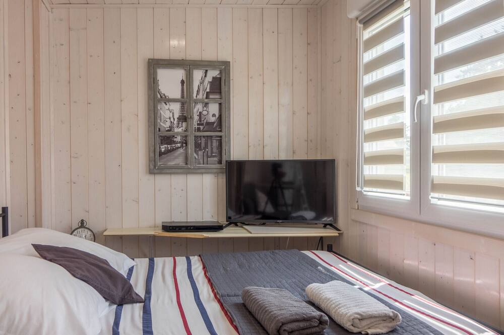 Photo of Bedroom in Noyers