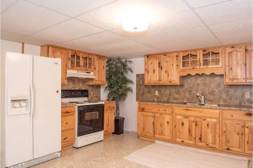 Photo of Kitchen in Mount Aetna