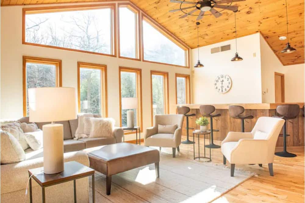 Photo of Others in Mount Aetna