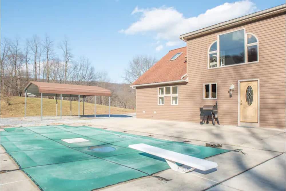 Photo of Outdoor in Mount Aetna