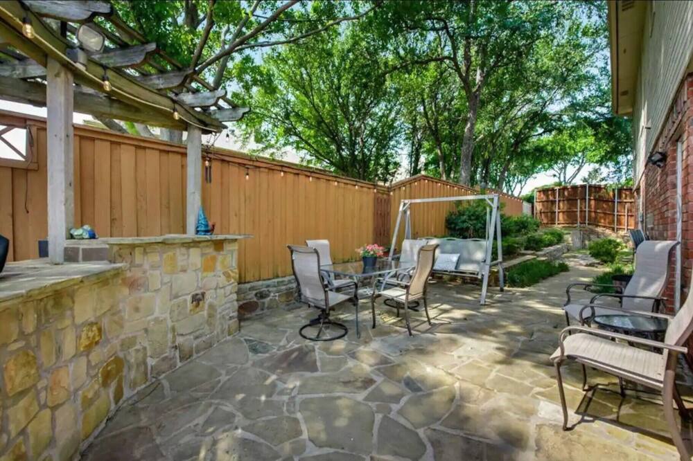 Photo of Others in Euless