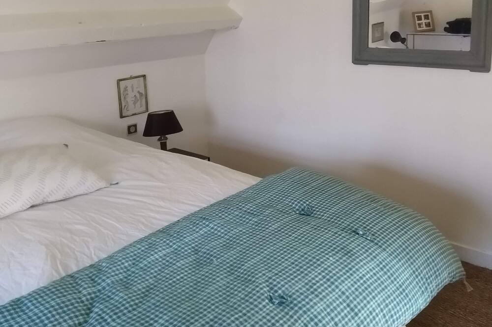 Photo of Bedroom in Saint-Christophe-sur-Conde