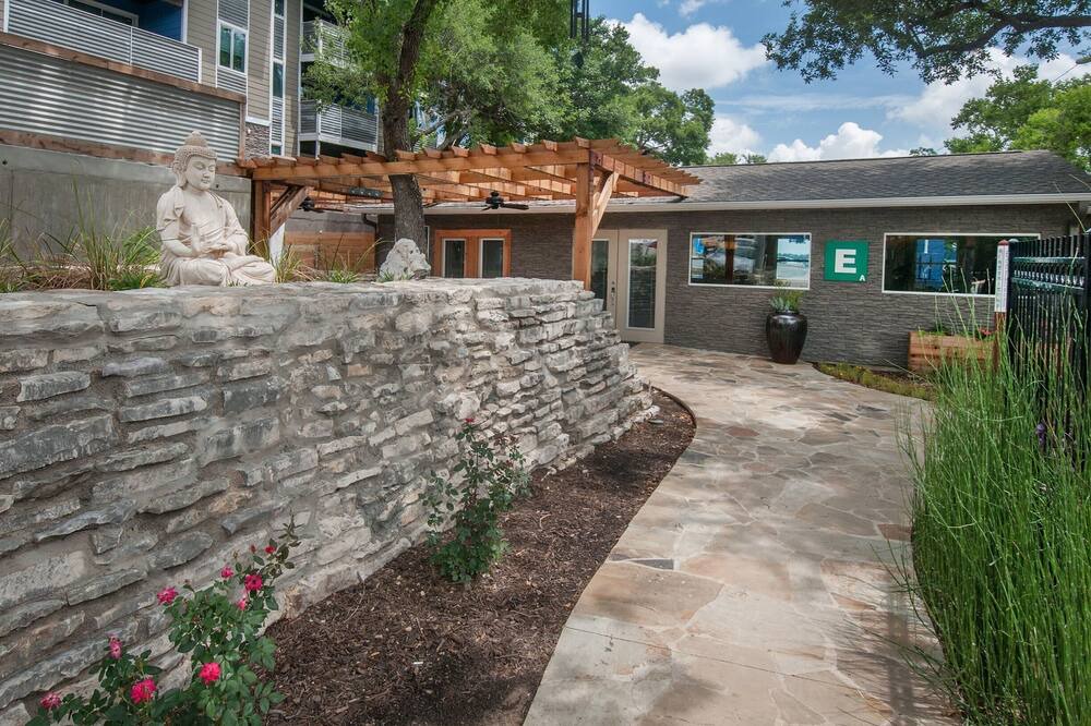 Photo of Outdoor in Pleasant Valley