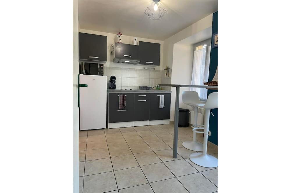 Photo of Kitchen in Saint-Pierre-de-Plesguen