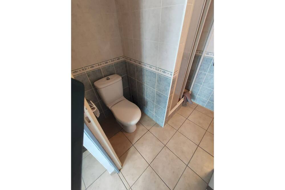 Photo of Bathroom in Saint-Pierre-de-Plesguen