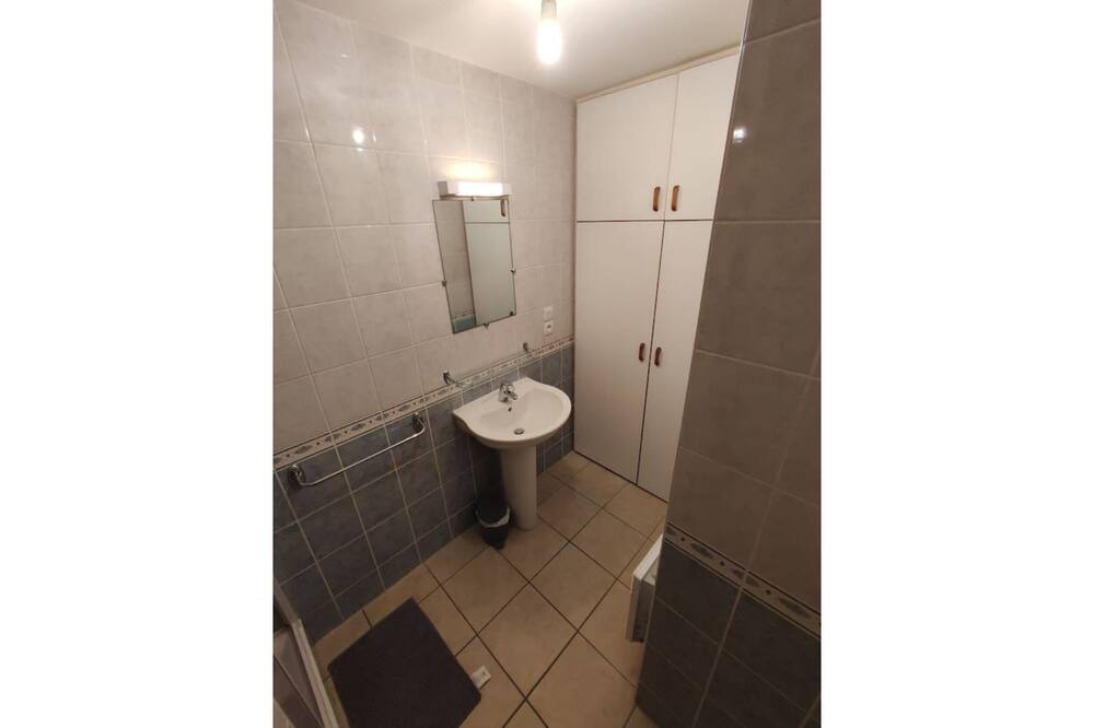 Photo of Bathroom in Saint-Pierre-de-Plesguen