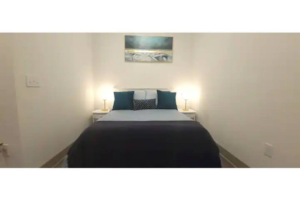 Photo of Bedroom in Edgewood