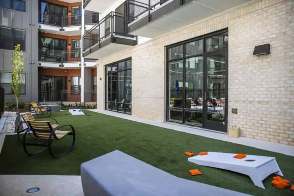 Photo of Others in Edgewood