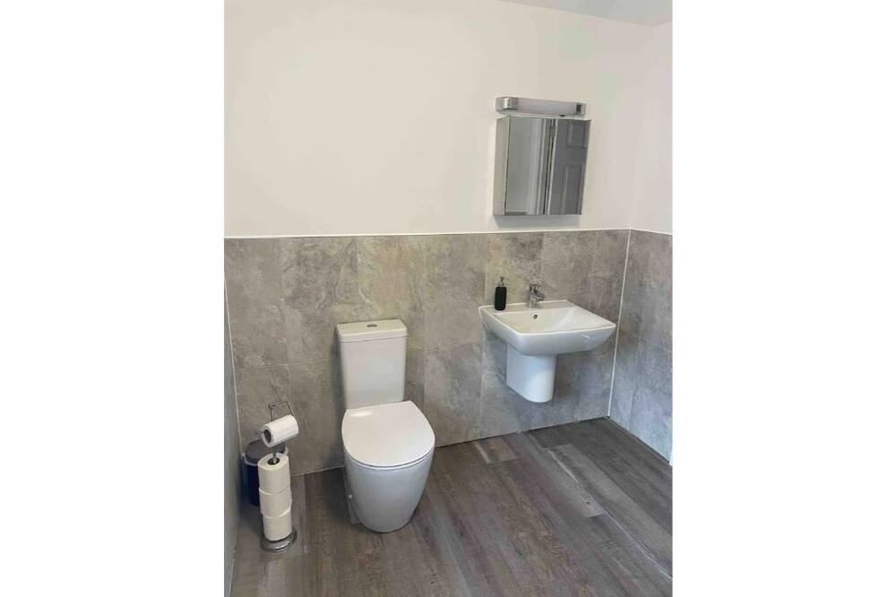 Photo of Bathroom in Calne