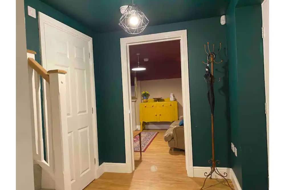 Photo of Others in Calne