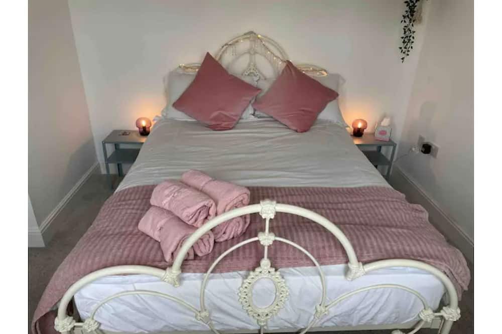 Photo of Bedroom in Calne