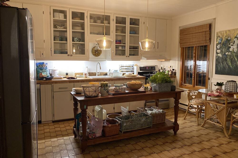 Photo of Kitchen in Saint-Laurent-de-l'ile d'Orleans