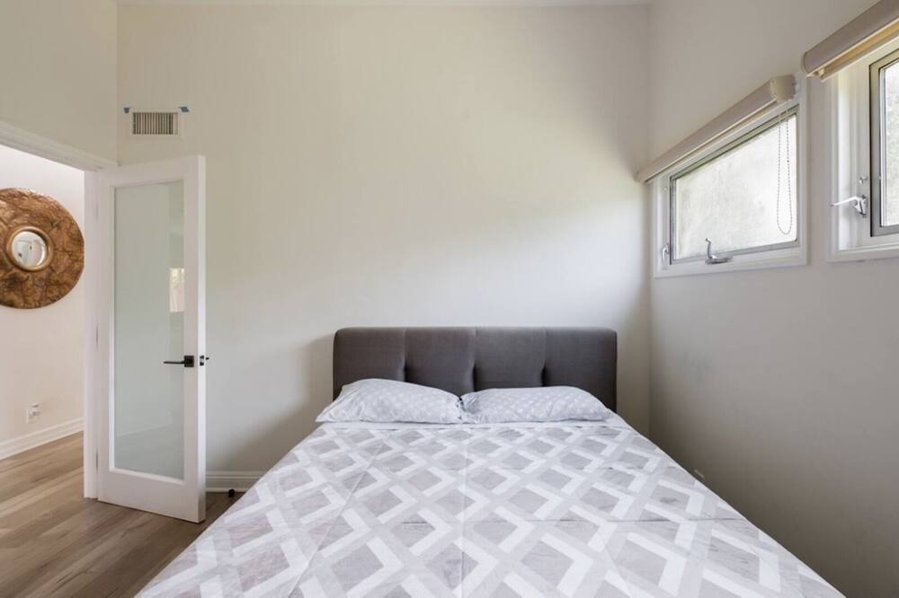 Photo of Bedroom in Melrose