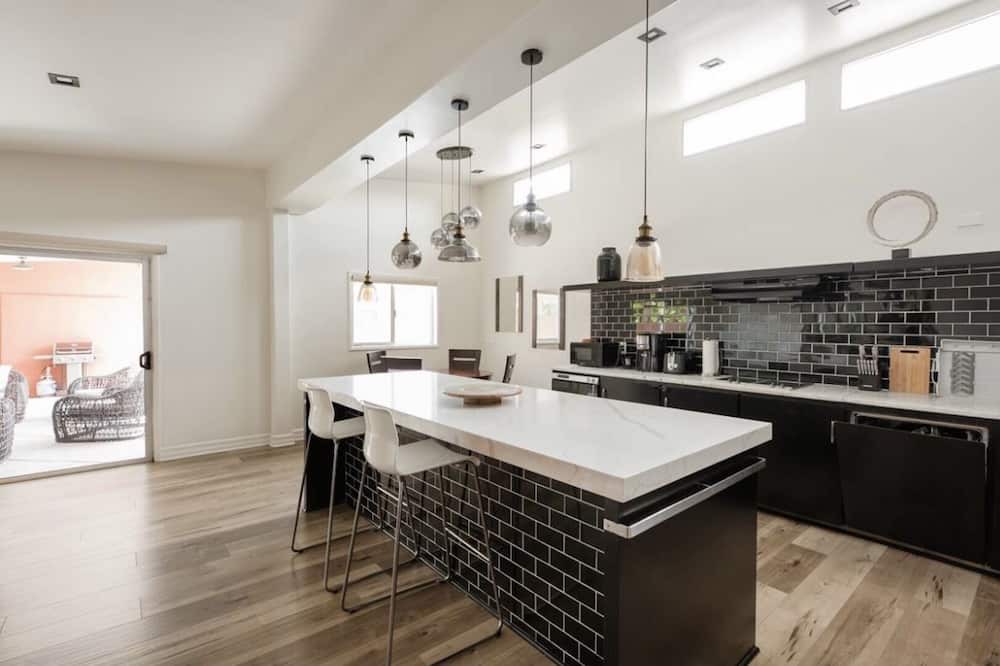 Photo of Kitchen in Melrose