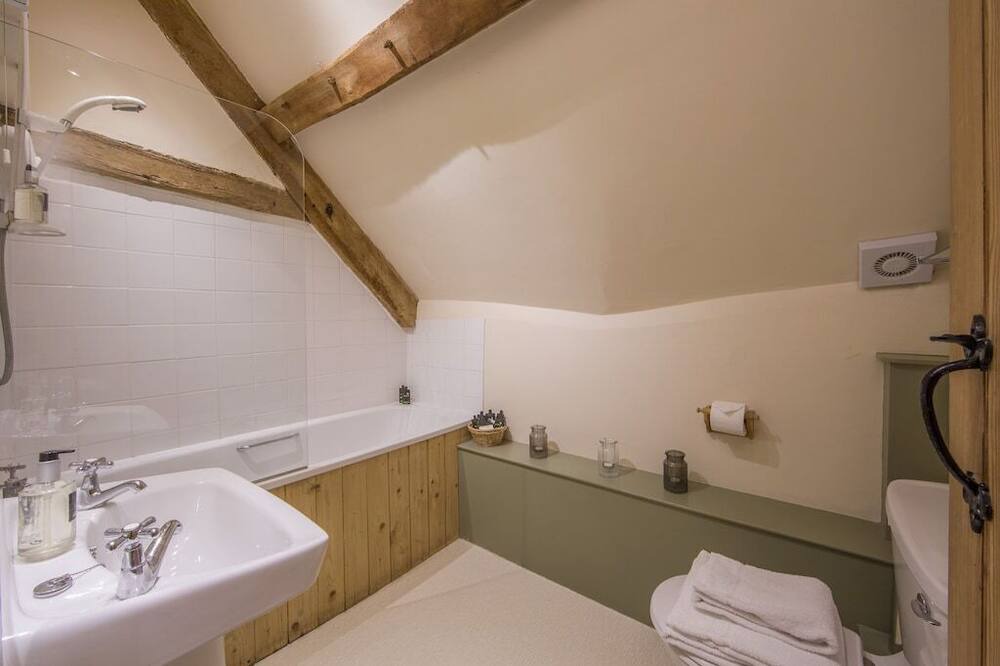 Photo of Bathroom in Tetbury