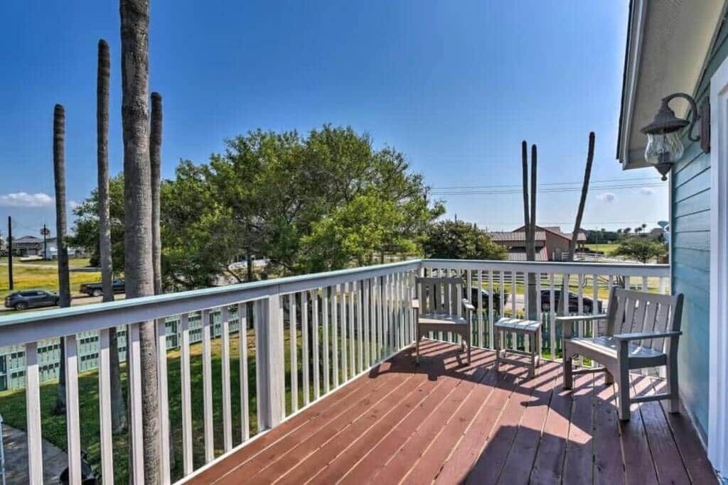Photo of Patio Balcony in Spanish Grant
