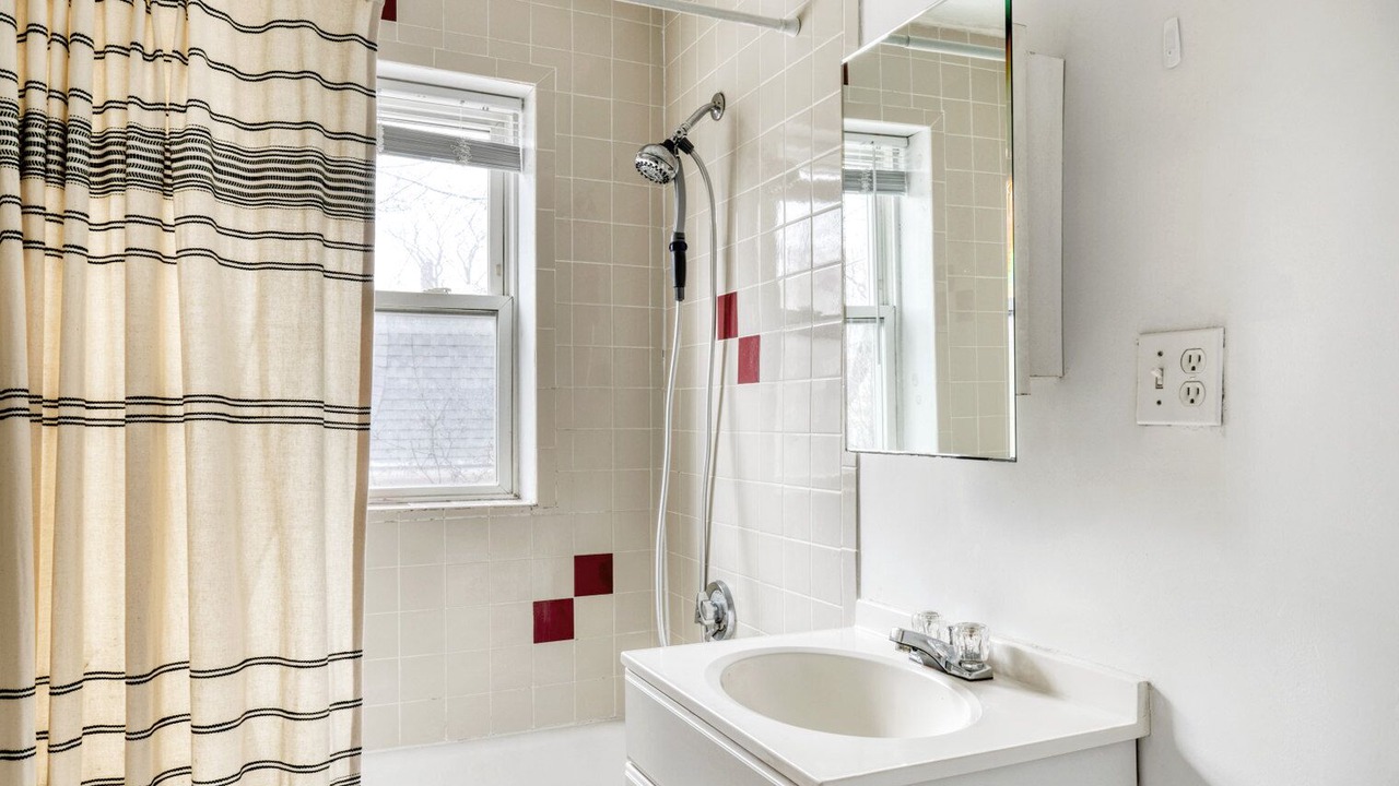 Photo of Bathroom in Somerville