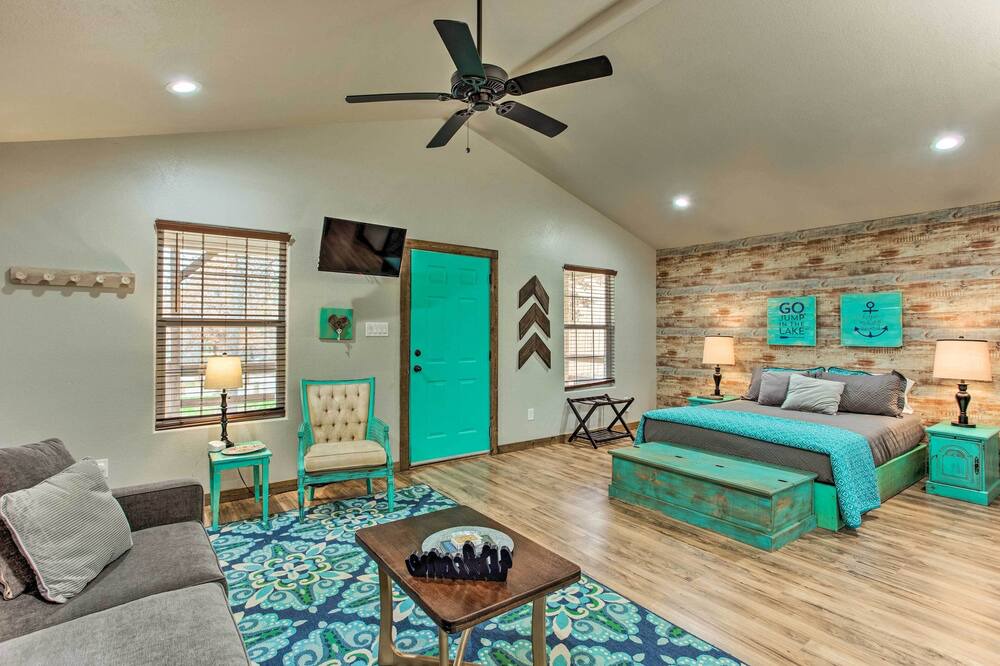 Photo of Bedroom in Gordonville