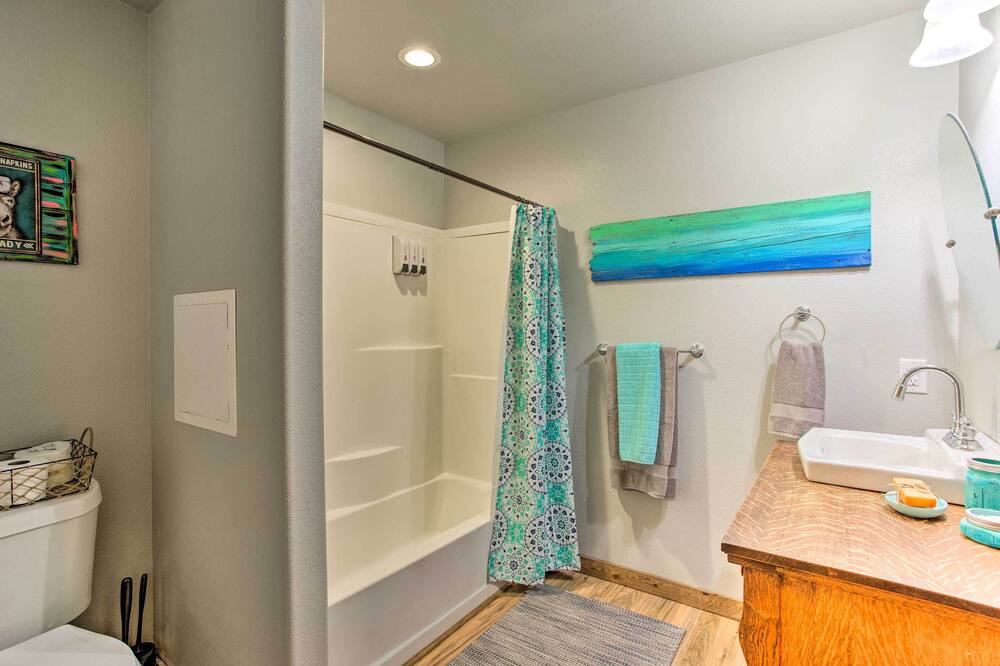 Photo of Bathroom in Gordonville