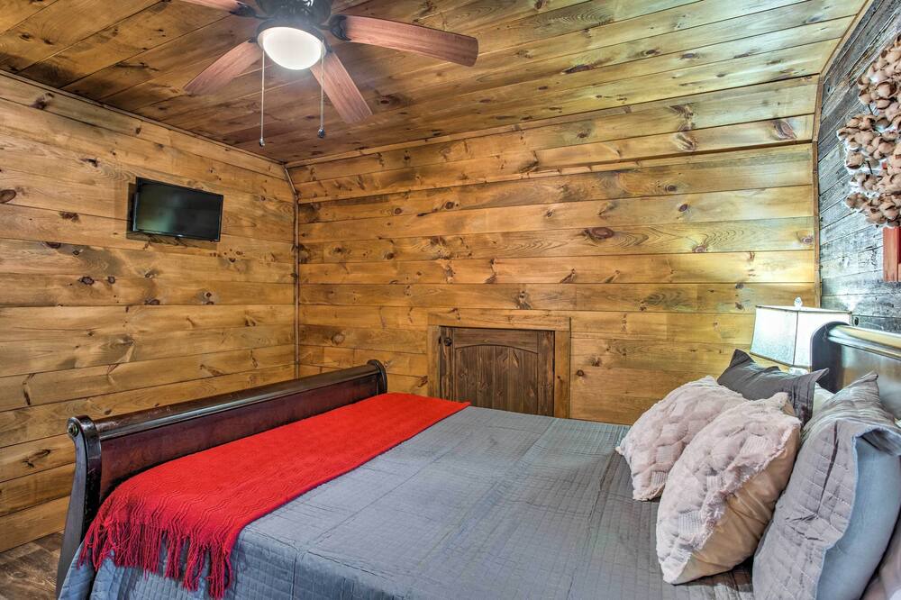 Photo of Bedroom in Gordonville