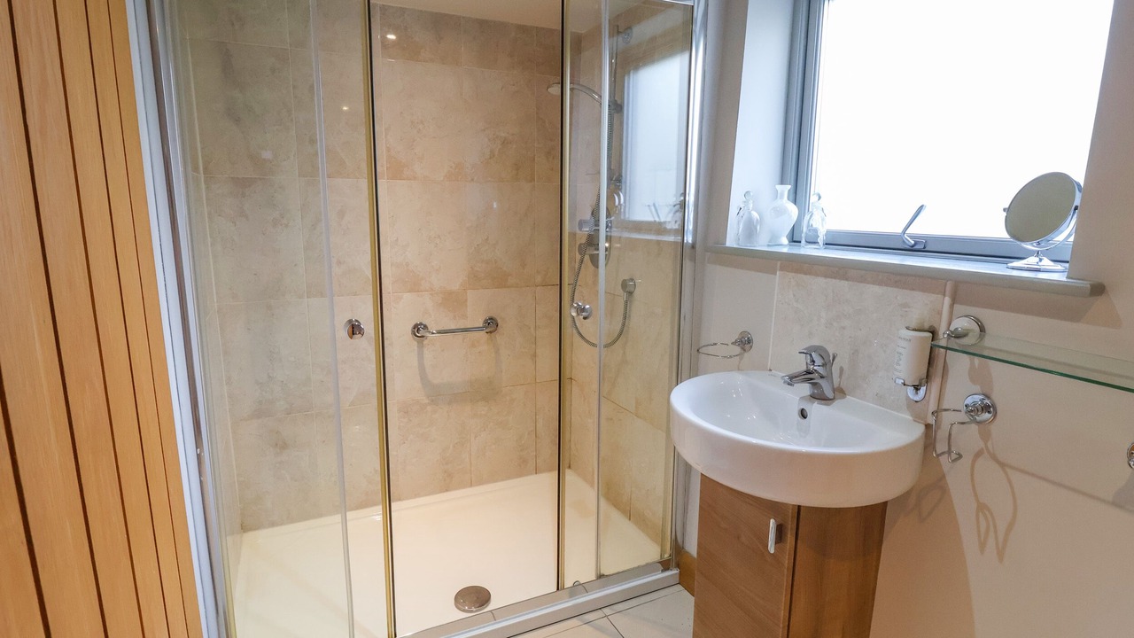 Photo of Others in Ryther