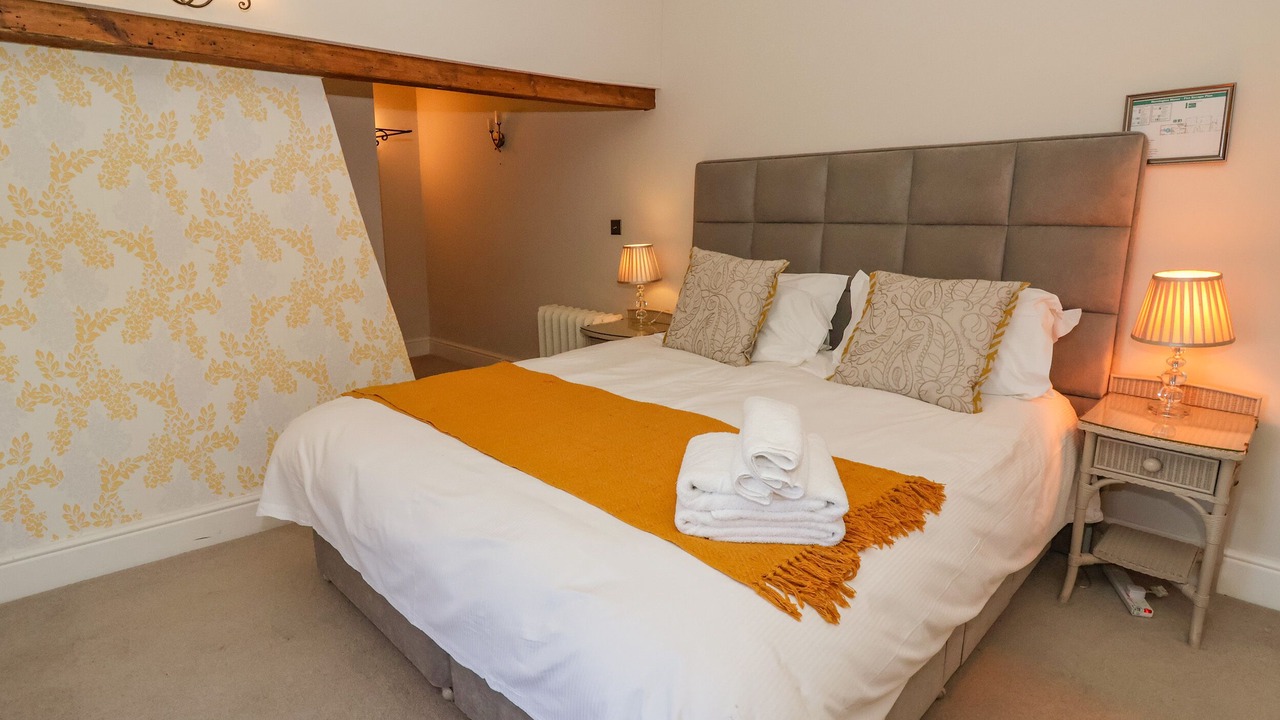 Photo of Others in Ryther