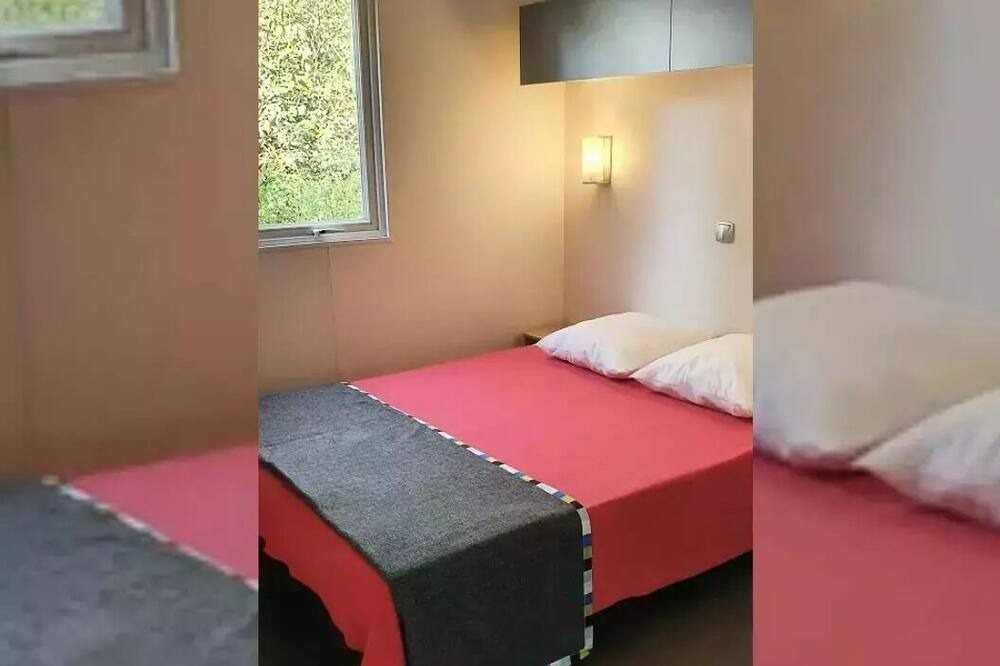 Photo of Bedroom in Nort-sur-Erdre