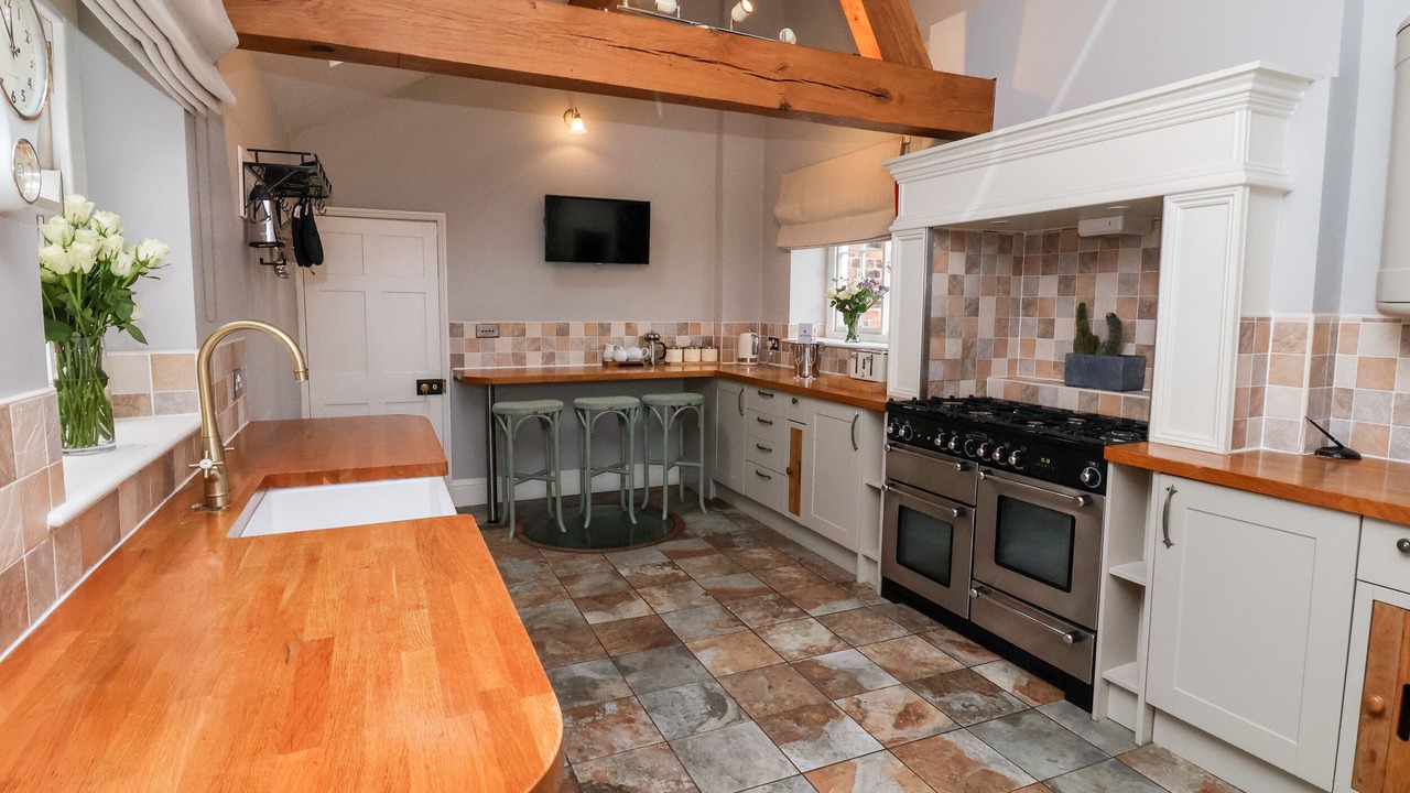 Photo of Others in Ryther