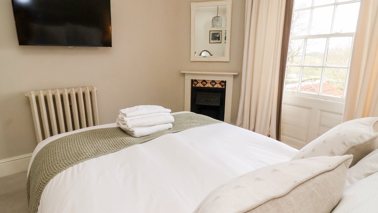 Photo of Others in Ryther